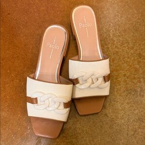 Linea Paolo Cream and Brown Slip-On Chain-Link Mules Size 7.5